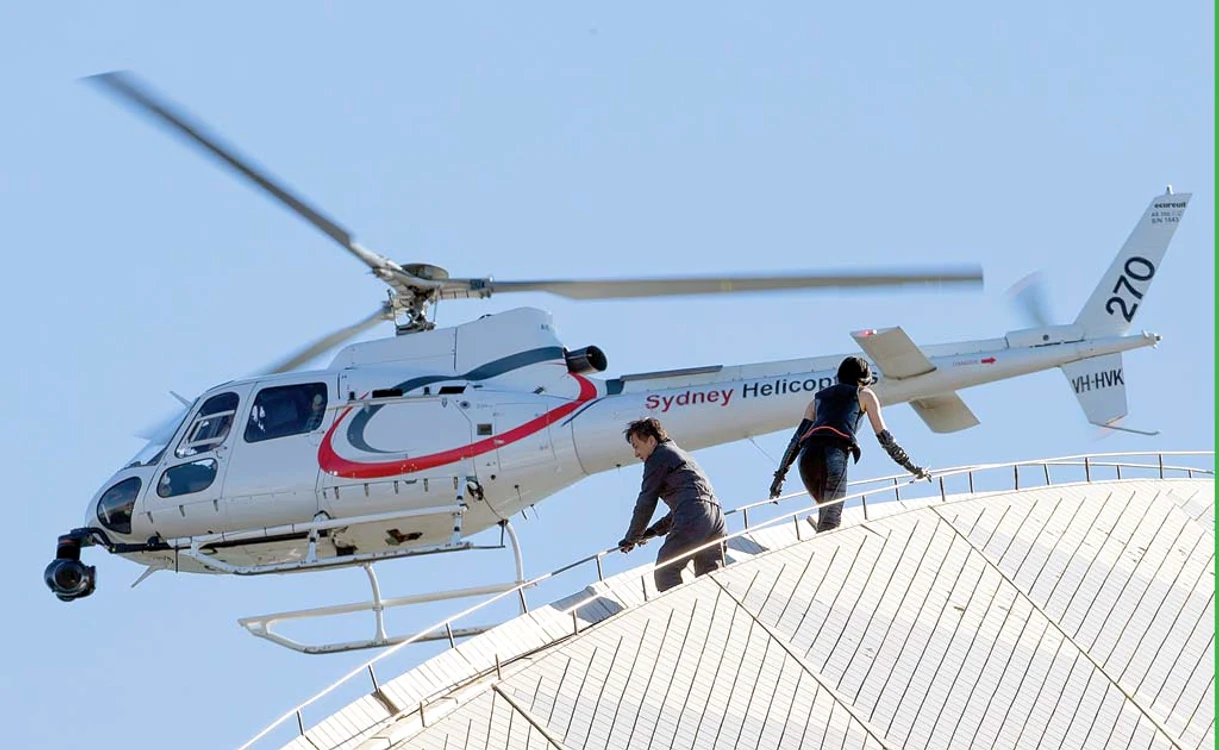 Scena de luptă este filmată din elicopter