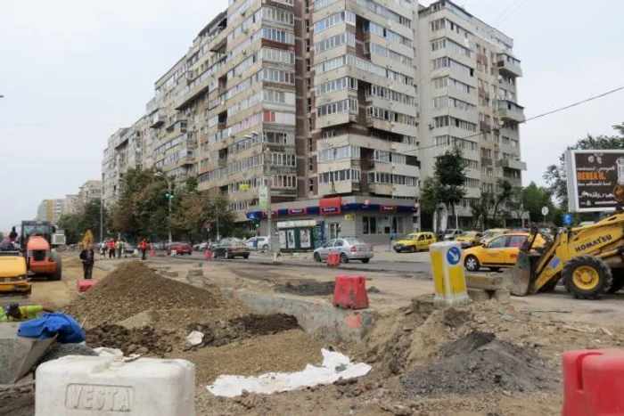 
    Primarul Piedone și-a dat demisia la presiunea străzii  