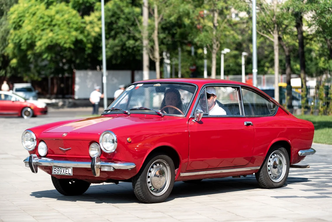 Fiat 850 Sport (foto: Retromobil Club România)
