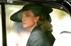 Kate Middleton cu tocă neagră, Getty jpg