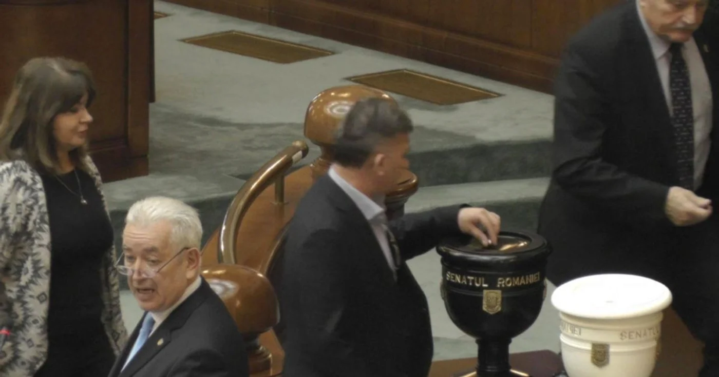 Dumitru Popescu Dian a votat impotriva