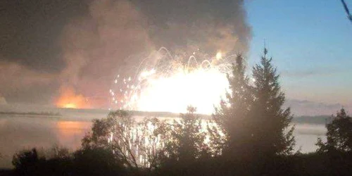 Ucrainenii au atacat depozitul de armament la Toropeț FOTO Captură X