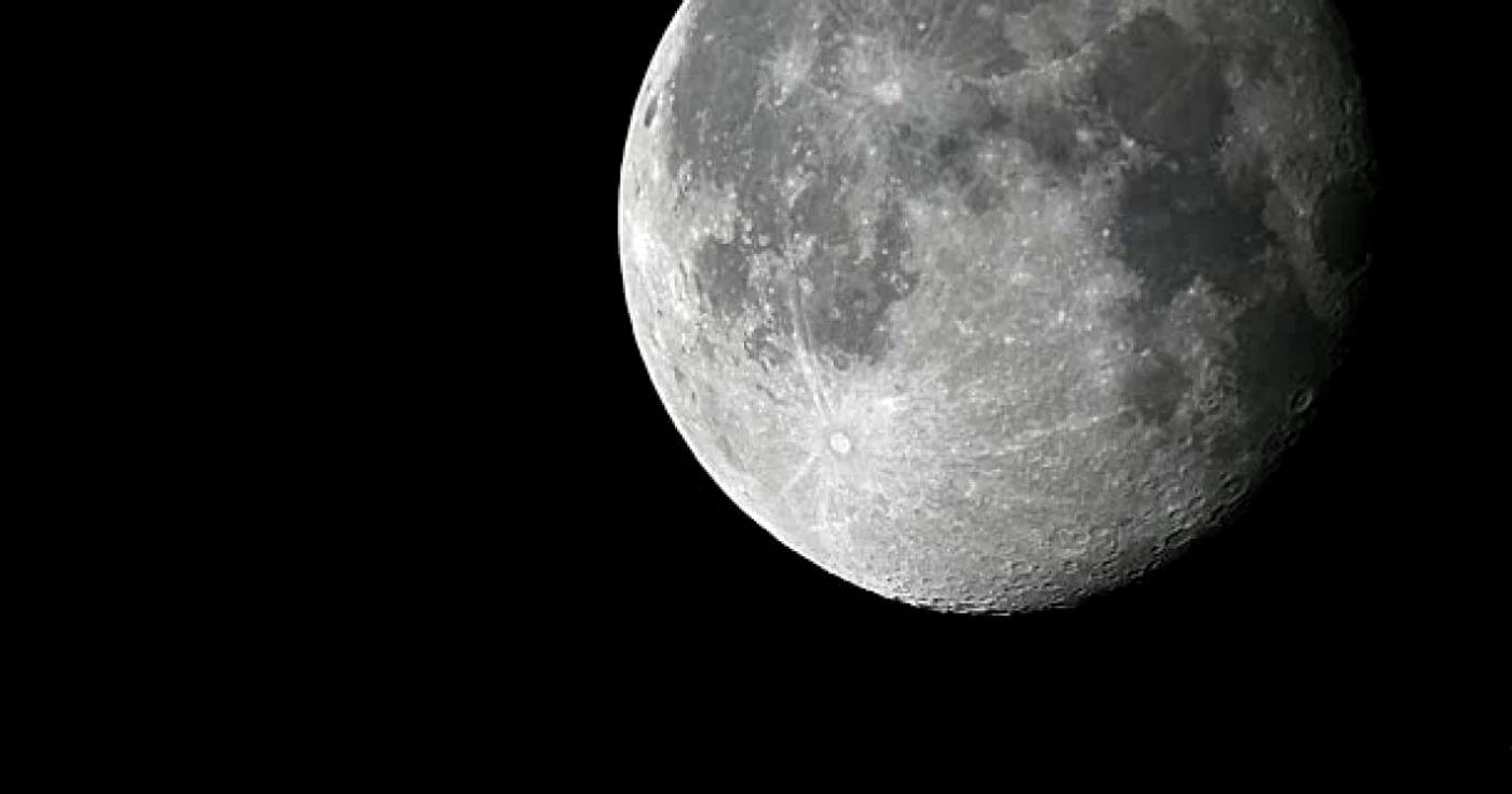 Conjuncţia Lună - Uranus FOTO Observator Bârlad/Ciprian Vîntdevară
