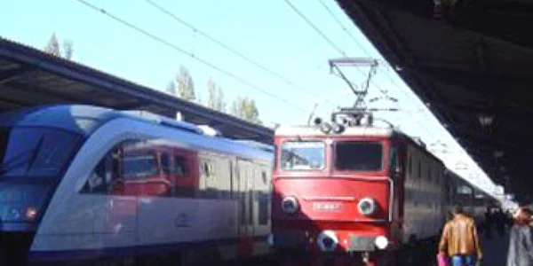 Infrastructura CFR este în paragină iar fondurile disponibile acoperă doar 6% din reparaţii