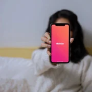 tinder aplicatie telefon foto x jpg