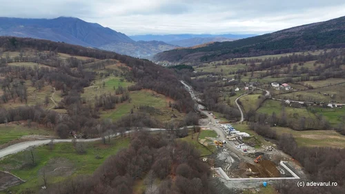 Tunelul Poiana Autostrada Sibiu Pitesti Foto Daniel Guță ADEVĂRUL (1) JPG