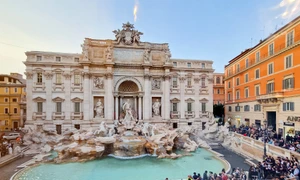 Fontana di Trevi, Roma FOTO shutterstock 