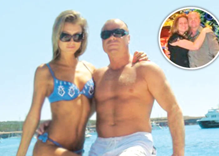 Manechinul Claudia Neghină şi-a postat această fotografie din vacanţa de la Ibiza pe contul său de Facebook. Mihaela, soţia lui Gheară, este nelipsită din vacanţele exotice