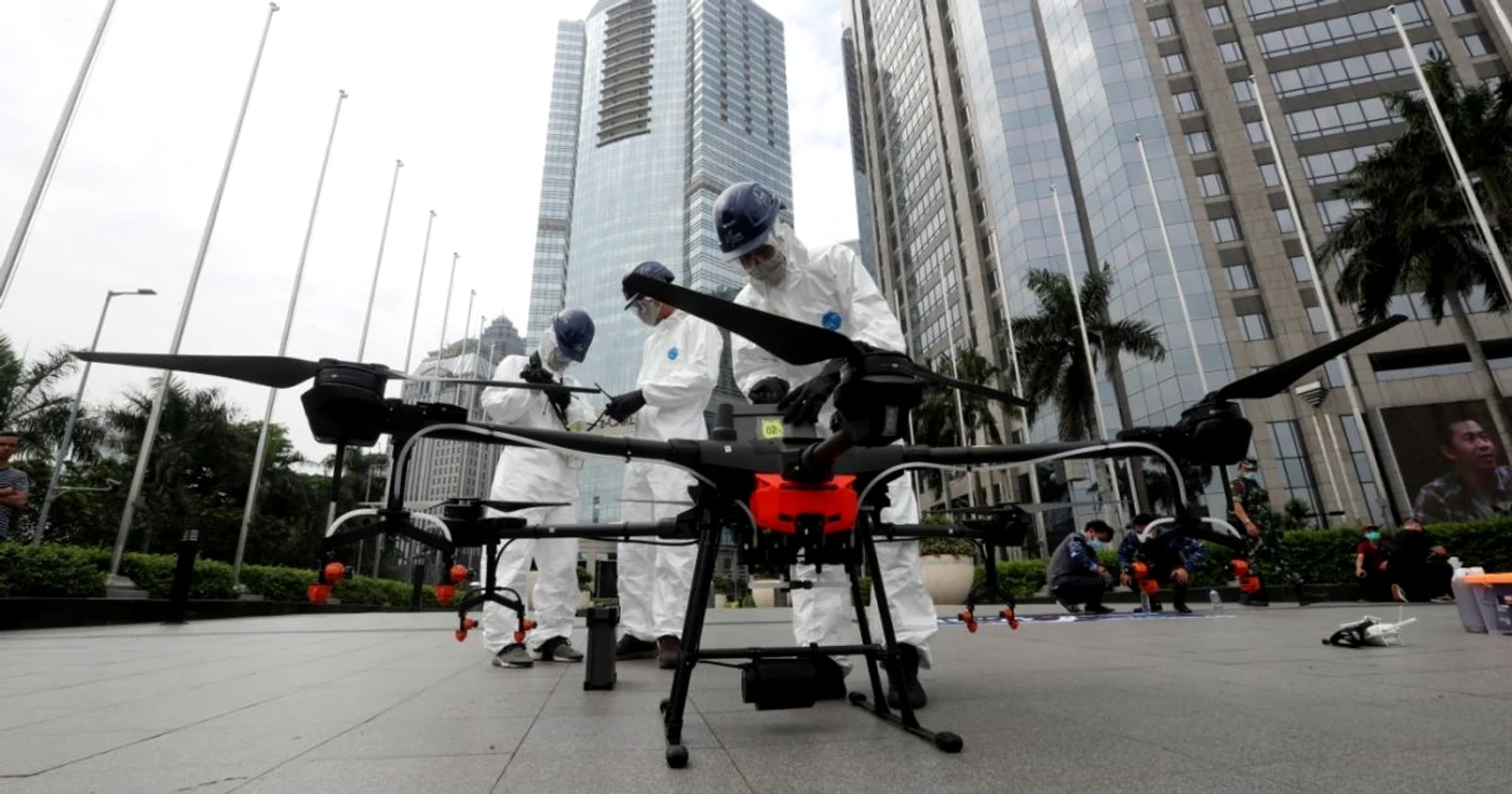 Indonezia foloseşte drone pentru dezinfectarea capitalei FOTO EPA-EFE