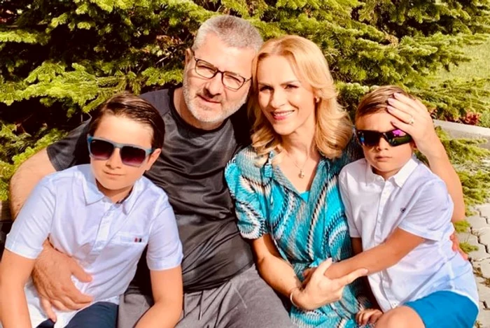 
    Gabriela Firea și Florentin Pandele se iubesc de 11 ani  