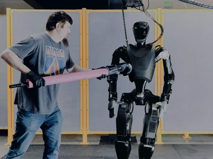 Robotul umanoid Phantom MK-1 FOTO Foundation via Militarny