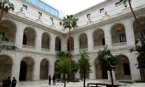 Vacanta in Malaga o oportunitate de a te imbogati inclusiv cultural  Afla cum jpg