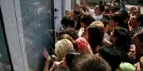 Elevii care au picat Bac-ul se pot înscrie pentru sesiunea din toamnă în perioada 16-20 iulie