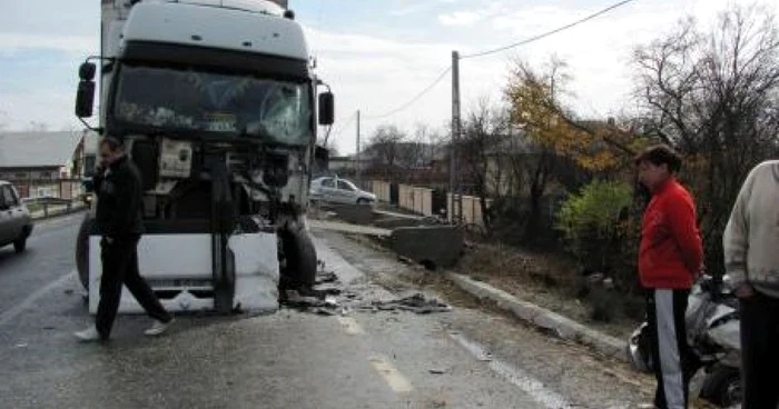 Un tir a fost implicat în accident Foto: arhivă