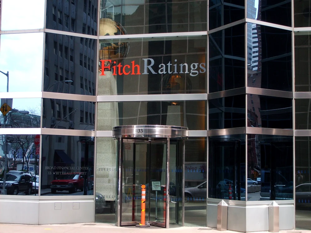 Agenţia de rating Fitch avertizeză: "Criza va continua, la nivel de intensitate variabil, și în 2012, și probabil și în anii care vin"