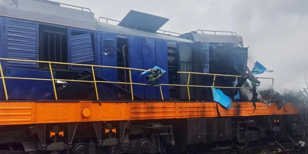 Tren lovit de drona jpg