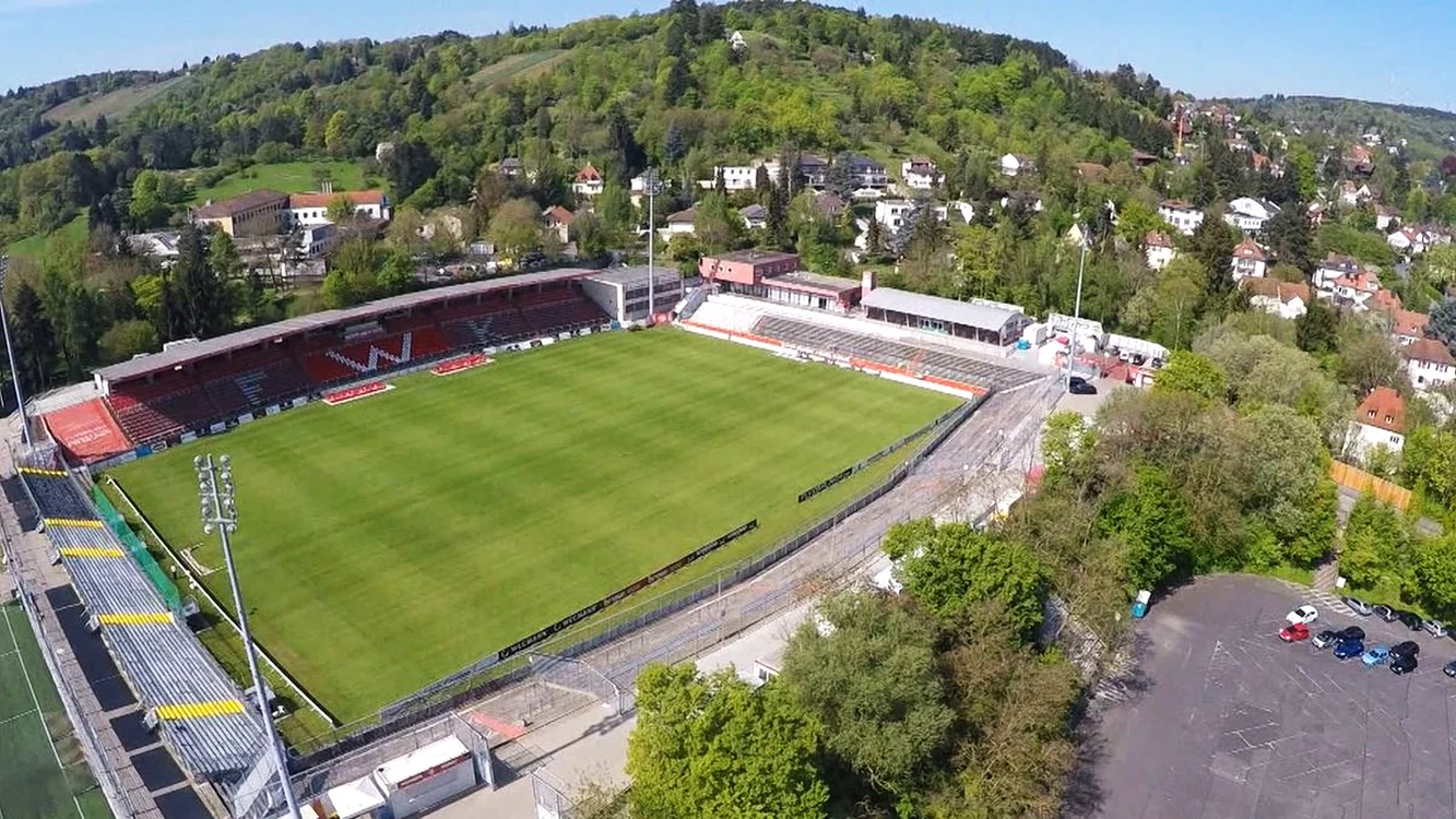 AKON Arena, unde se va pregăti România pe durata turneului final. FOTOGRAFII: frf.ro