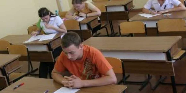 Potrivit Codului Educaţiei, Bacalaureatul va fi în două etape