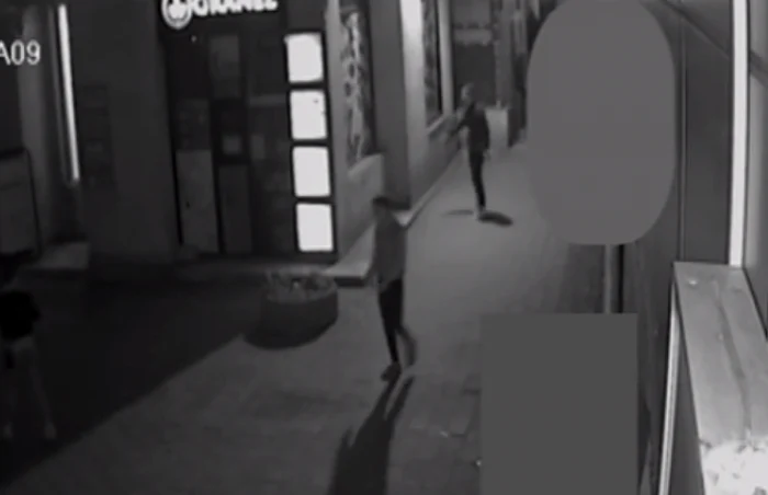 Poliţia a făcut publice imaginile de pe camerele de supraveghere. FOTO: captură video