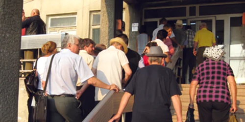 Bacău: Serviciile medicale, o problemă eternă (CAMPANIE)