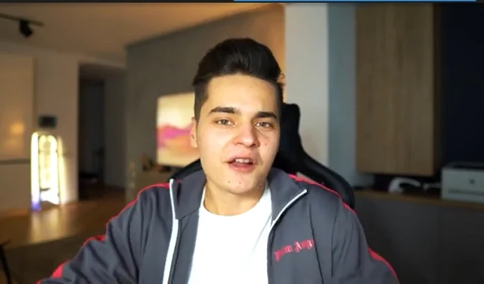 Selly a publicat luni noaptea un videoclip, pe Youtube, în care vorbește despre sancțiunile primitefoto: captură YouTube