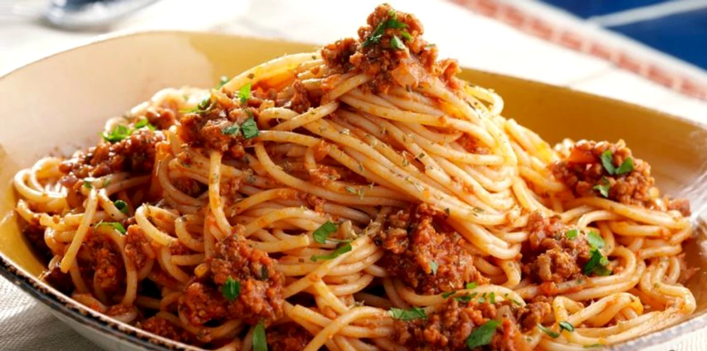 1 spaghetti bolognese reteta italiana jpg jpeg