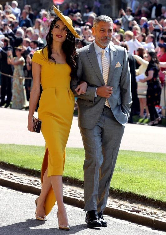 Amal Clooney a venit la nunta regală îmbrăcată într-o ţinută creată de Stella McCartney