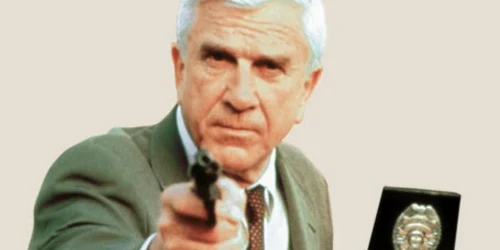 Cel mai cunoscut personaj al lui Nielsen este  detectivul Frank Drebin  din seria „Un poliţist cu explozie întârziată“  