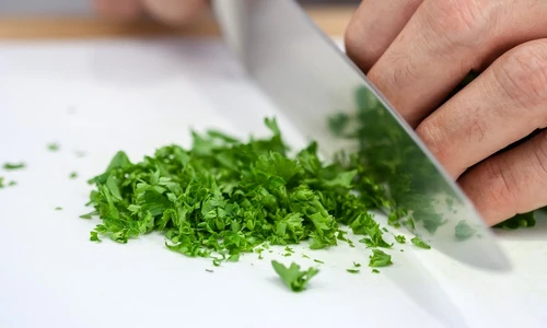 1 patrunjel plante in alimentatie jpg jpeg