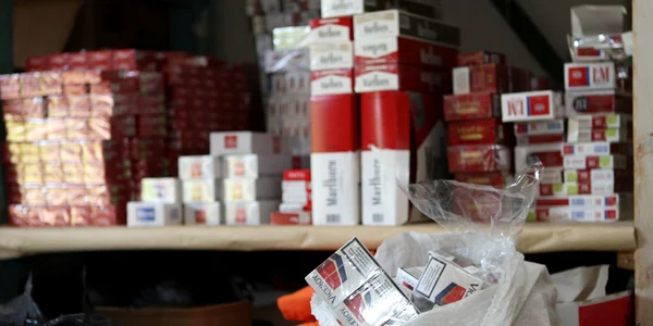 Poliţiştii au confiscat 250 de pachete de ţigări / Imagine de arhivă