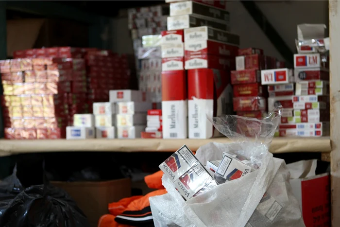 Poliţiştii au confiscat 250 de pachete de ţigări / Imagine de arhivă