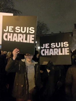 Atentat terorist in Franta. Francezii ies in strada FOTO Facebook/ Soutien à Charlie Hebdo