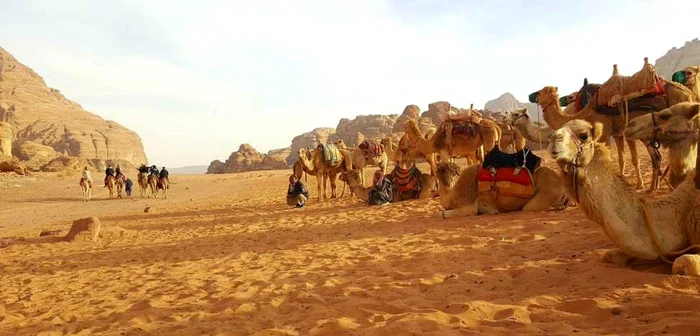 Wadi Rum, una din  cele mai importante destinaţiile turistice ale Iordaniei.