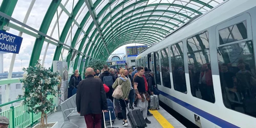Tren Otopeni FOTO FB Ştefan Adrian Roşeanu jpg