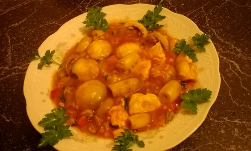 tocanita din piept de pui si ciuperci jpeg