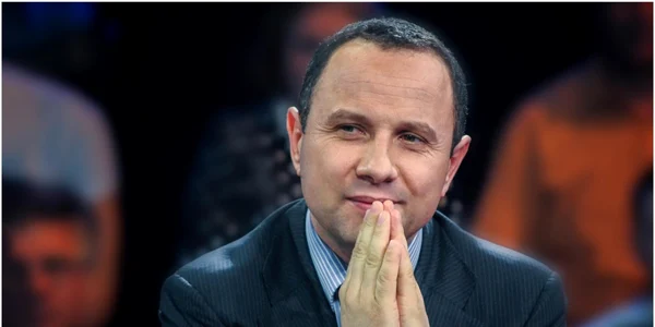 aurelian pavelescu facebook