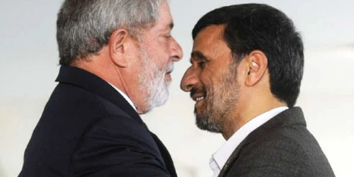 Preşedintele brazilian da Silva şi liderul iranian Ahmadinejad