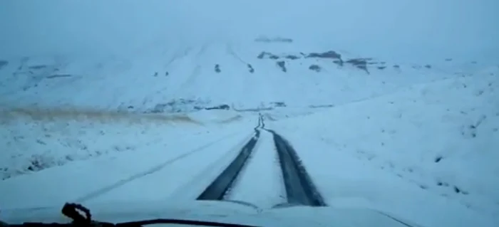 
    Există risc de avalanşă  