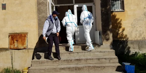 Centru de carantină pentru migranţi de la liceul CFR din Timişoara