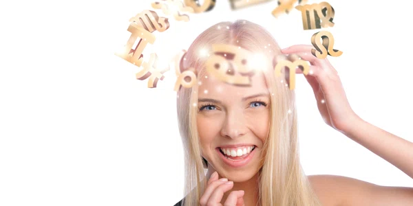 fata blonda zodii horoscop shutterstock 109970870 jpg