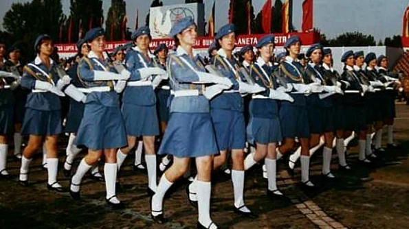 Comunismul pentru părinții noștri? UTC ul Uniunea Tineretului Comunist jpeg