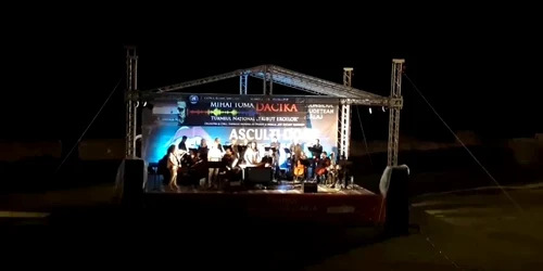 5b957f03df52022f754699ad jpg