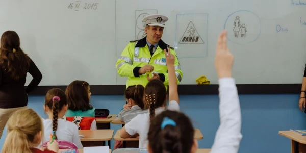 Ora de educatie rutiera FOTO Ana Neacsa