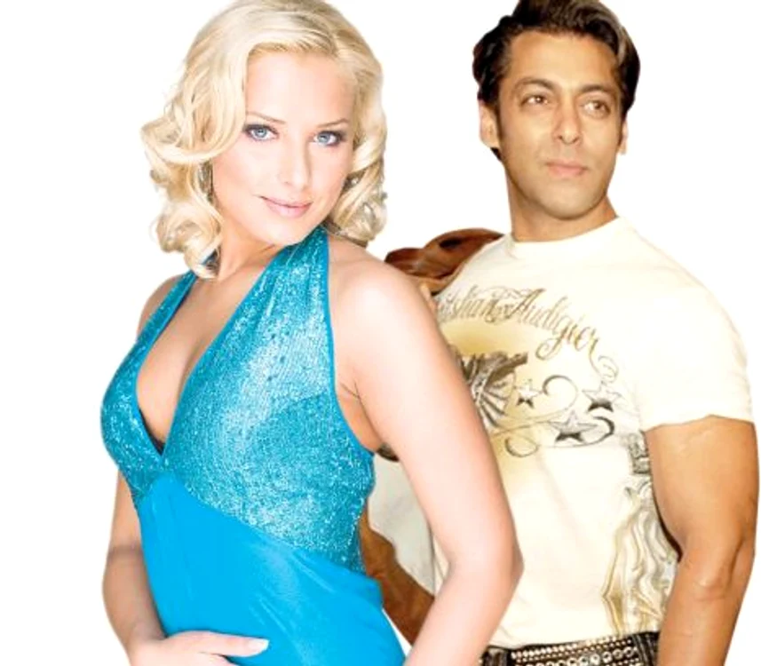 
    Salman Khan şi Iulia Vântur  
