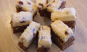 negresa cu lapte condensat si visine jpeg