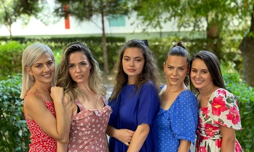 lidia buble surori instagram jpg