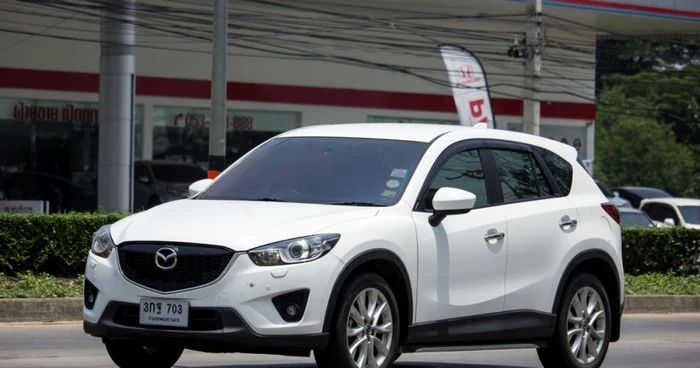 Mazda CX-5 FOTO 123 RF