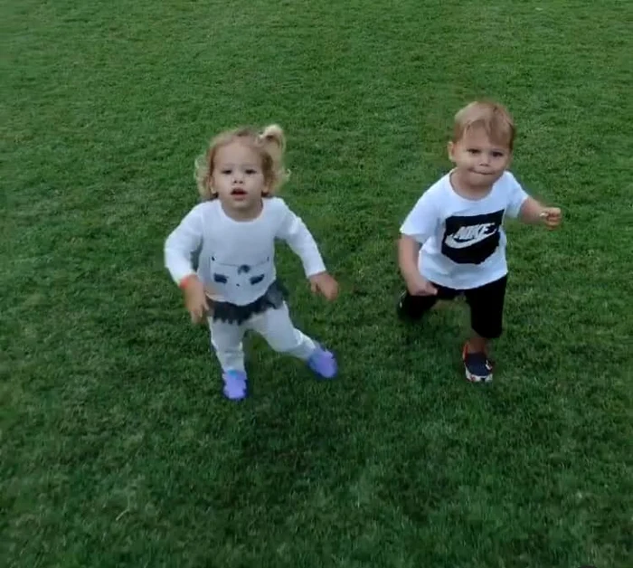 1 anna gemeni deschidere jpg jpeg