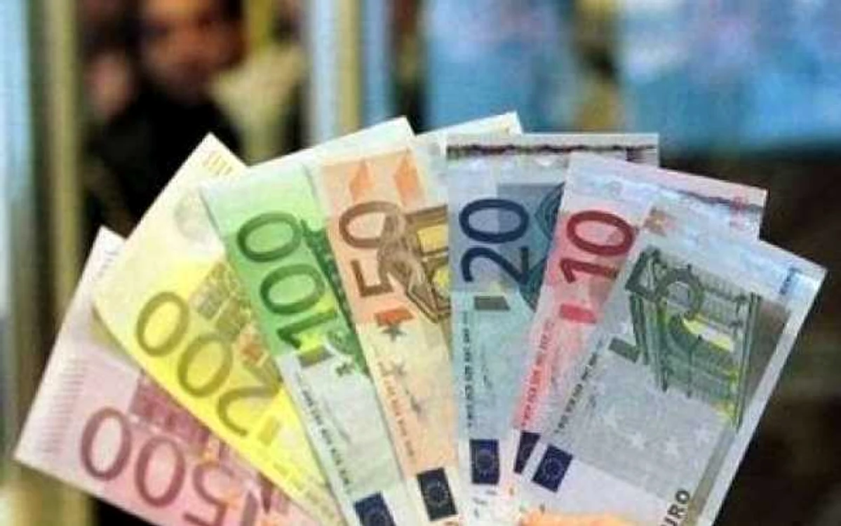 Firmele dinafara regiunii Bucureşti-Ilfov pot primi peste 28 de milioane de euro