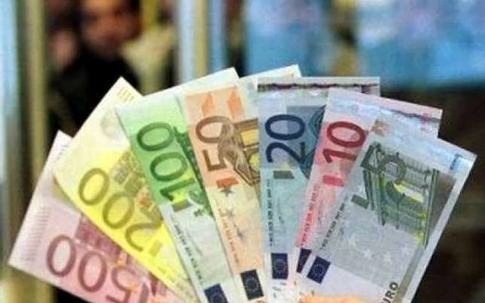 Tăierile au fost impuse de Comisia Europeană